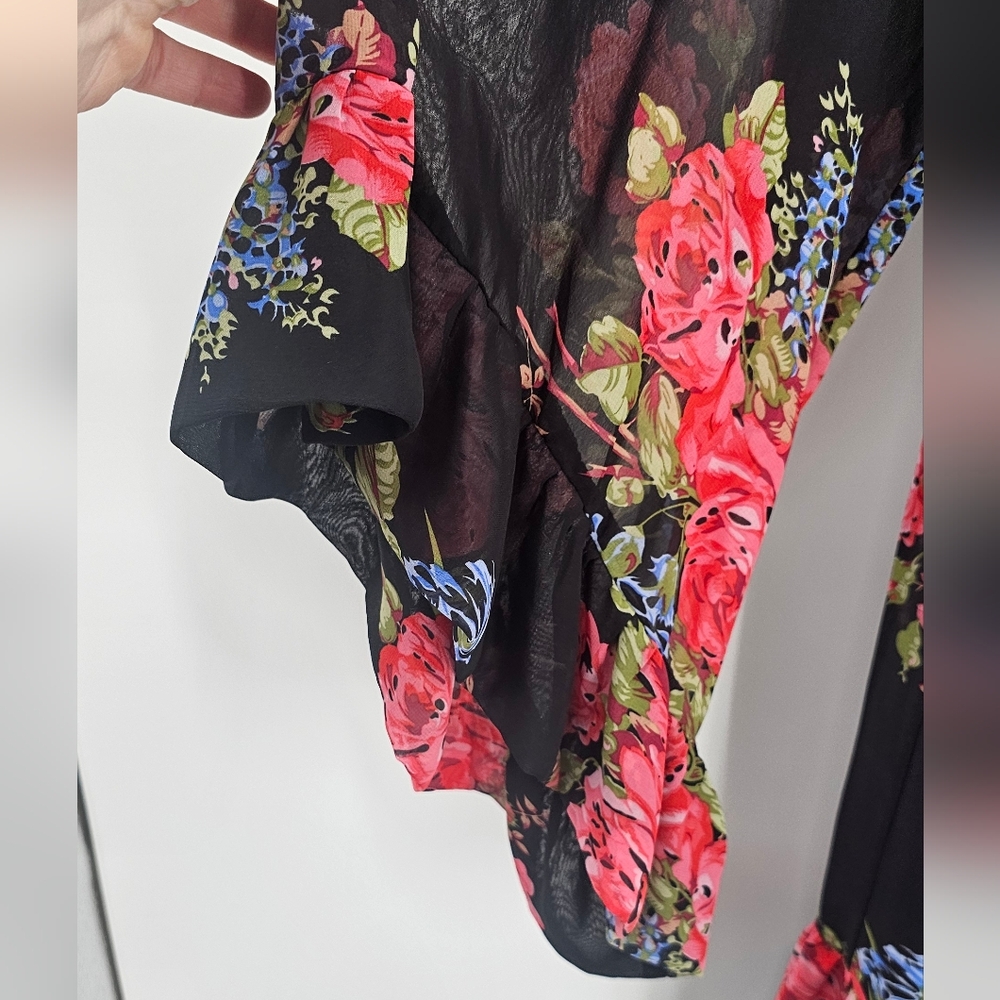 Floral Black Dress with Red and Pink Roses Size 10 - Picture 6 of 11